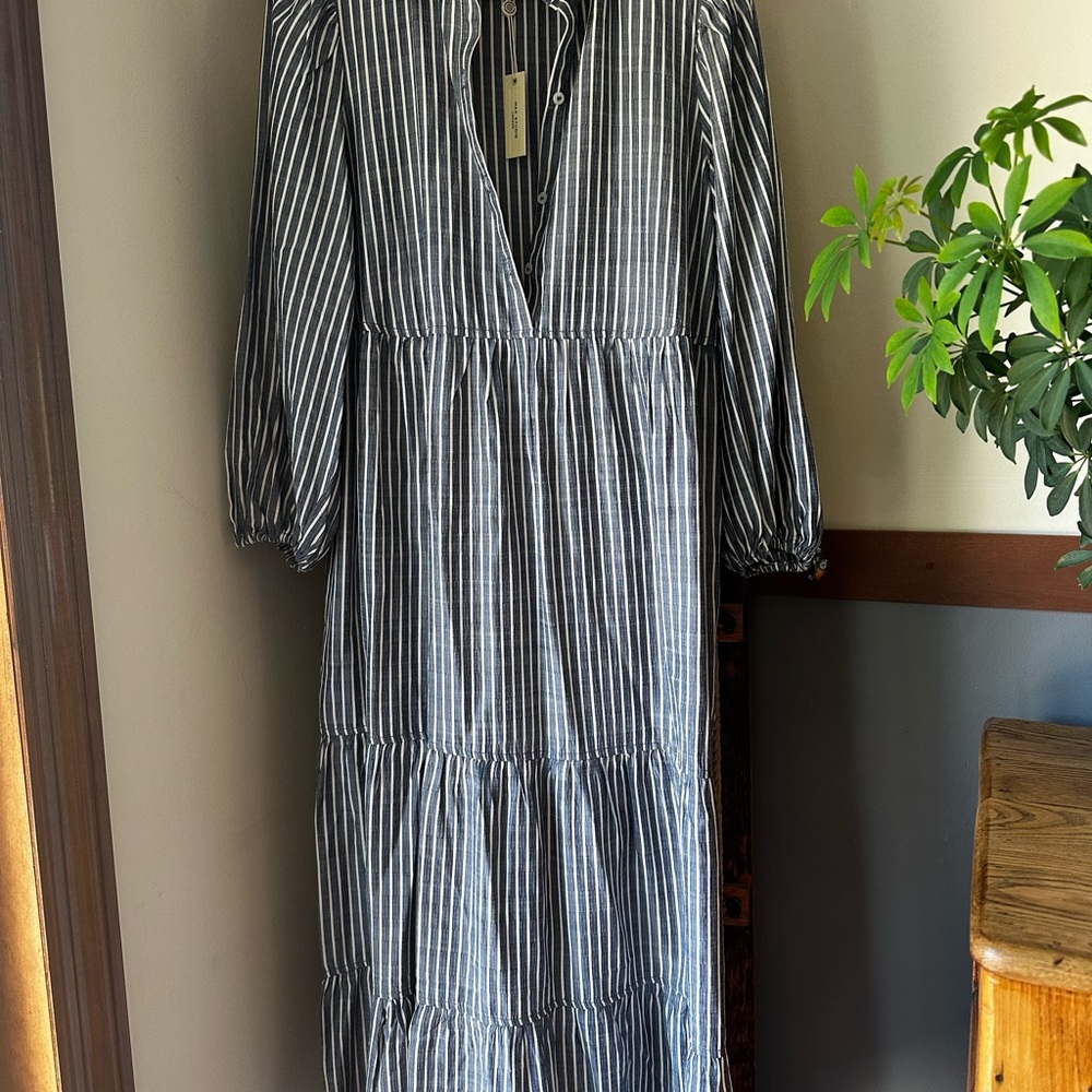 Striped Gray Maxi Dress Size Small NWT
